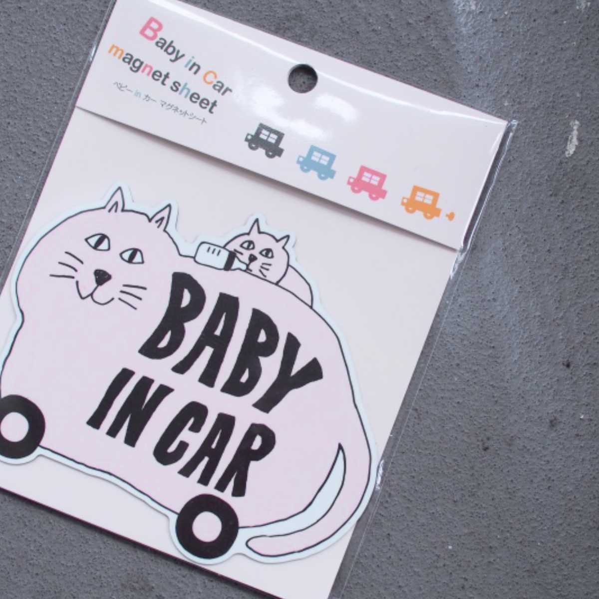 セーフティサイン Lien de famille Baby in car ねこちゃん （ カー
