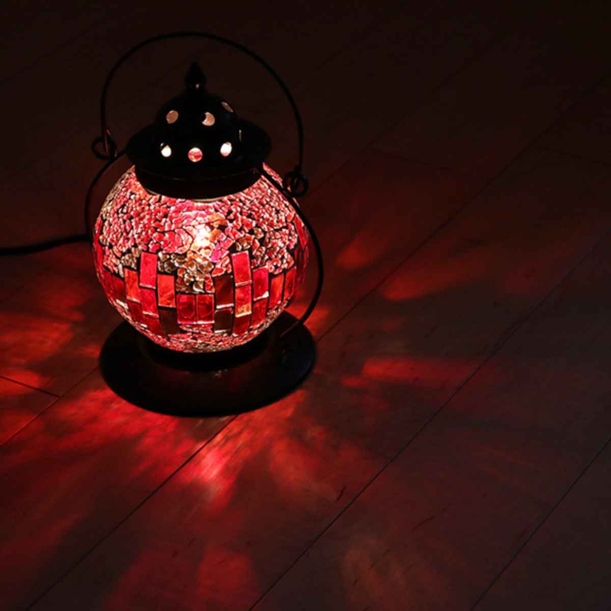 イシグロ テーブルライト モザイクランプ クリムト ランタン型 （ 照明