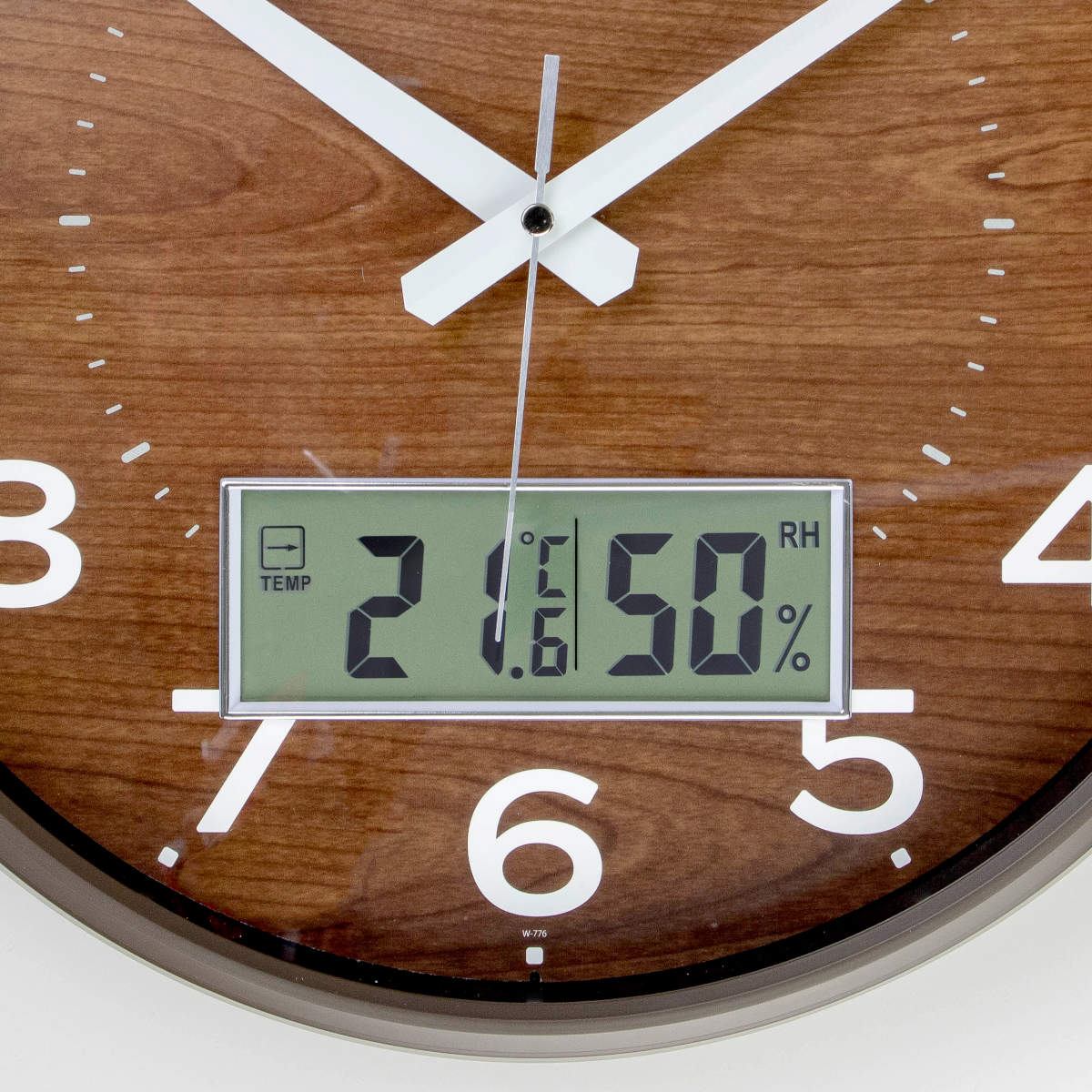 季節のおすすめ商品 MAG 温湿度計付き デジタル目覚まし時計 非電波式
