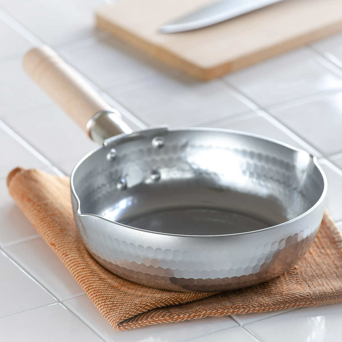 和の職人 IH対応 浅型雪平鍋 20cm 日本製 （ 行平鍋 ガス火 IH 対応