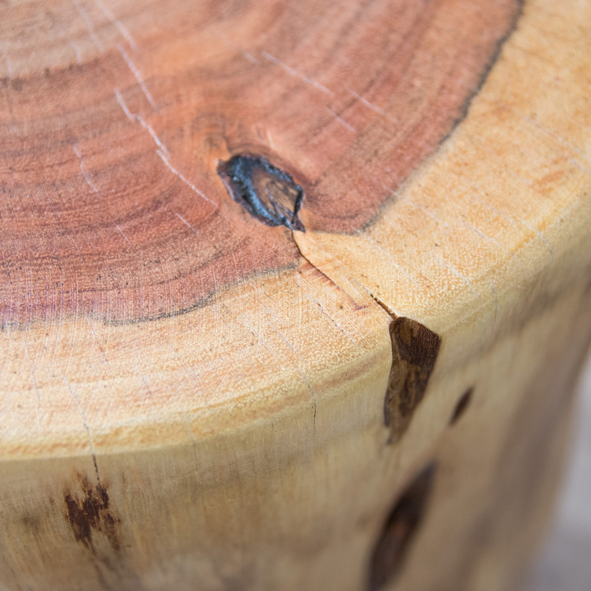 【引き取りお値引き】宮武製作所　木製スツール　天然木 宮武製作所 スツール 高さ48cm 木製 天然木 丸太 （ チェア 椅子 イス