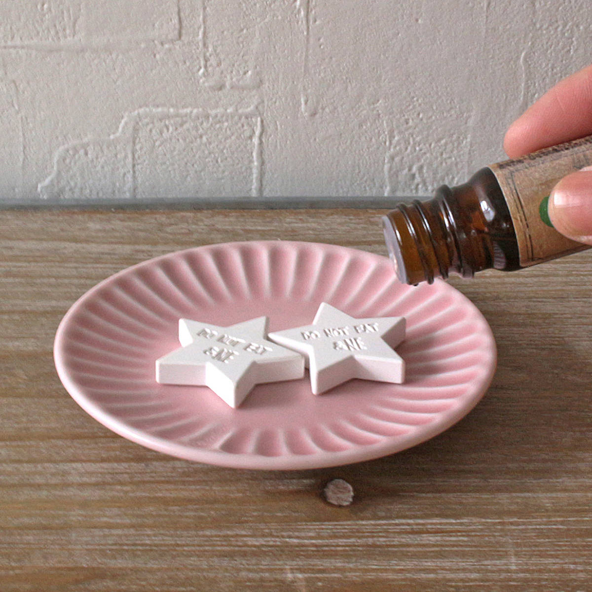 ＆NE アロマストーン プレート付き珪藻土アロマストーン （ アロマ