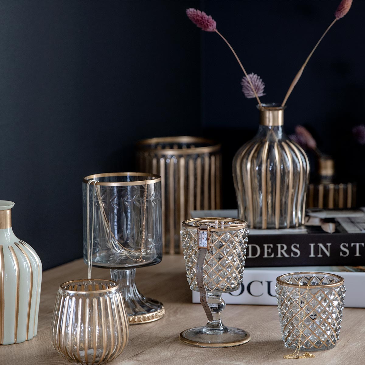 花瓶 ガラスベース 直径10.5×高さ16cm （ フラワーベース 花びん 花器