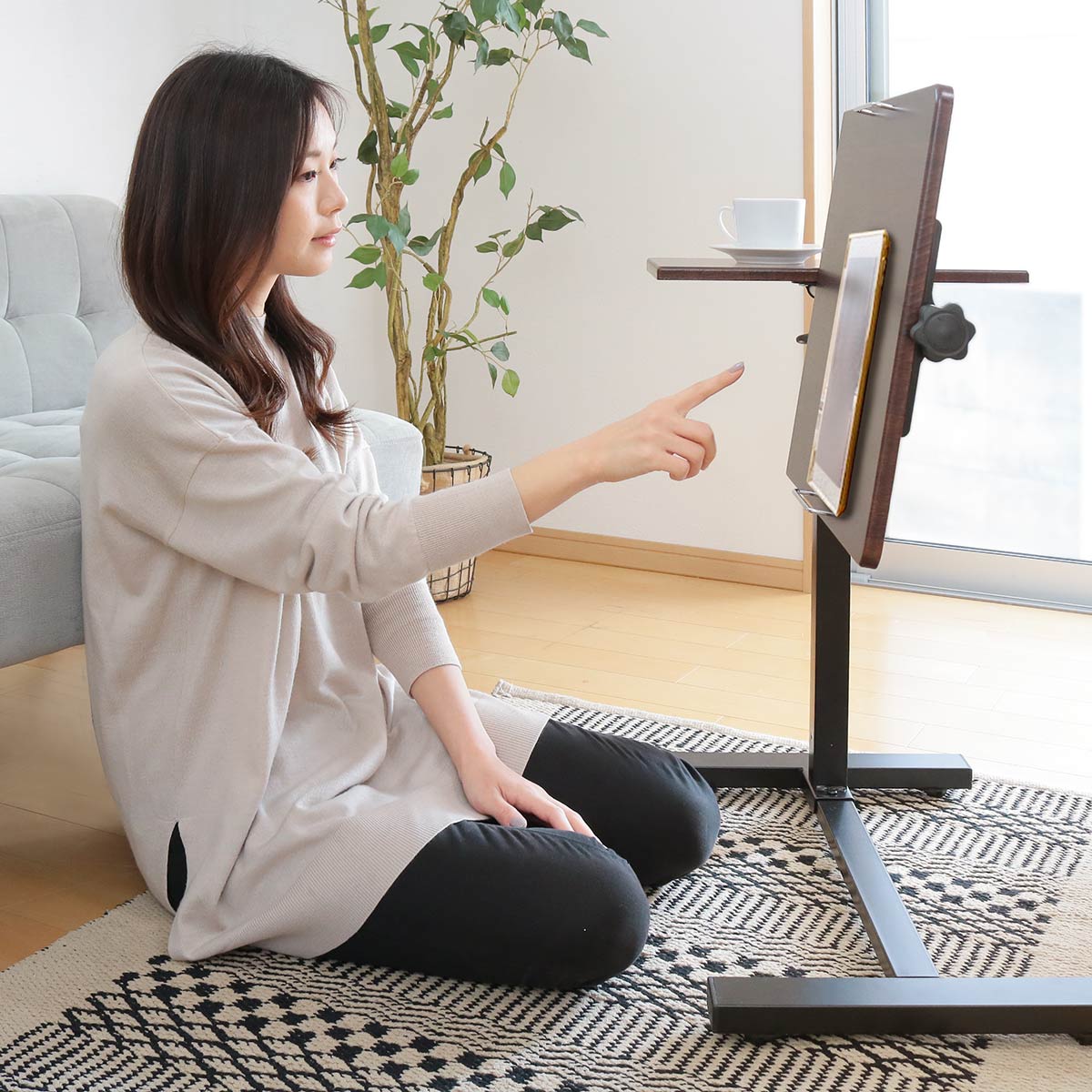 サイドテーブル 高さ63〜82.5cm 高さ調節 角度調整 昇降 木目調