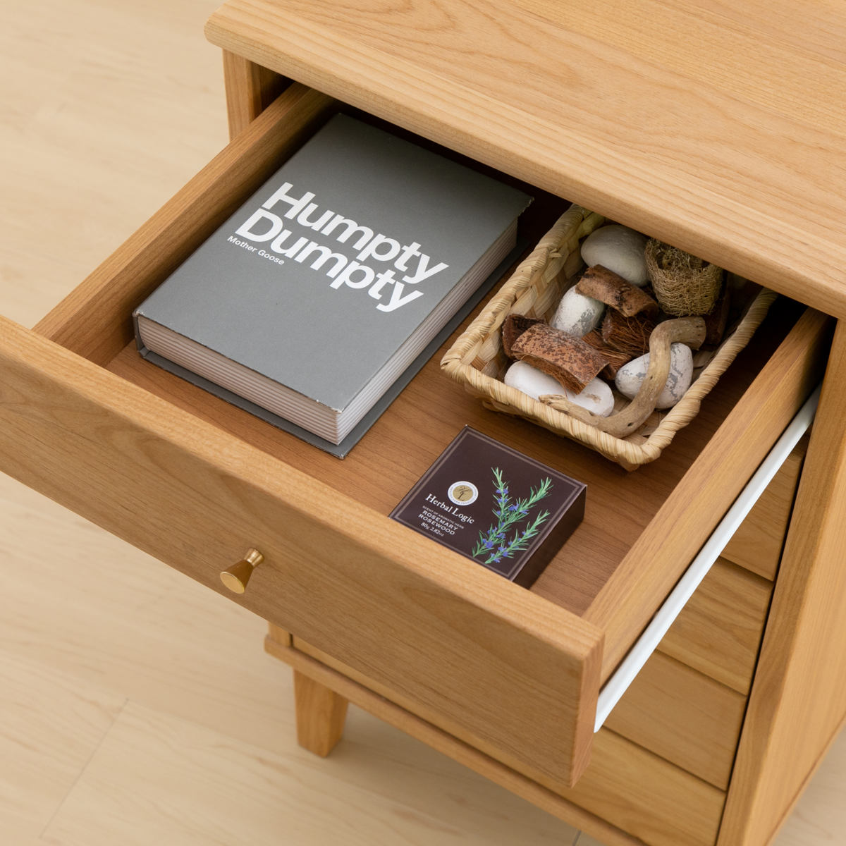 一生紀（ISSEIKI） チェスト 5段 北欧風 アルダー材 FORTO 約幅43cm