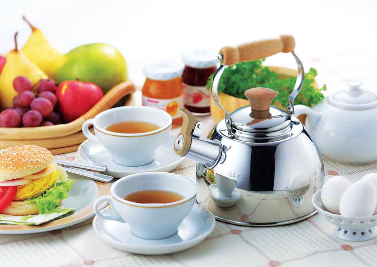 タマハシ やかん 2.5L IH対応 笛吹きケトル 木柄ハンドル （ ガス火 IH