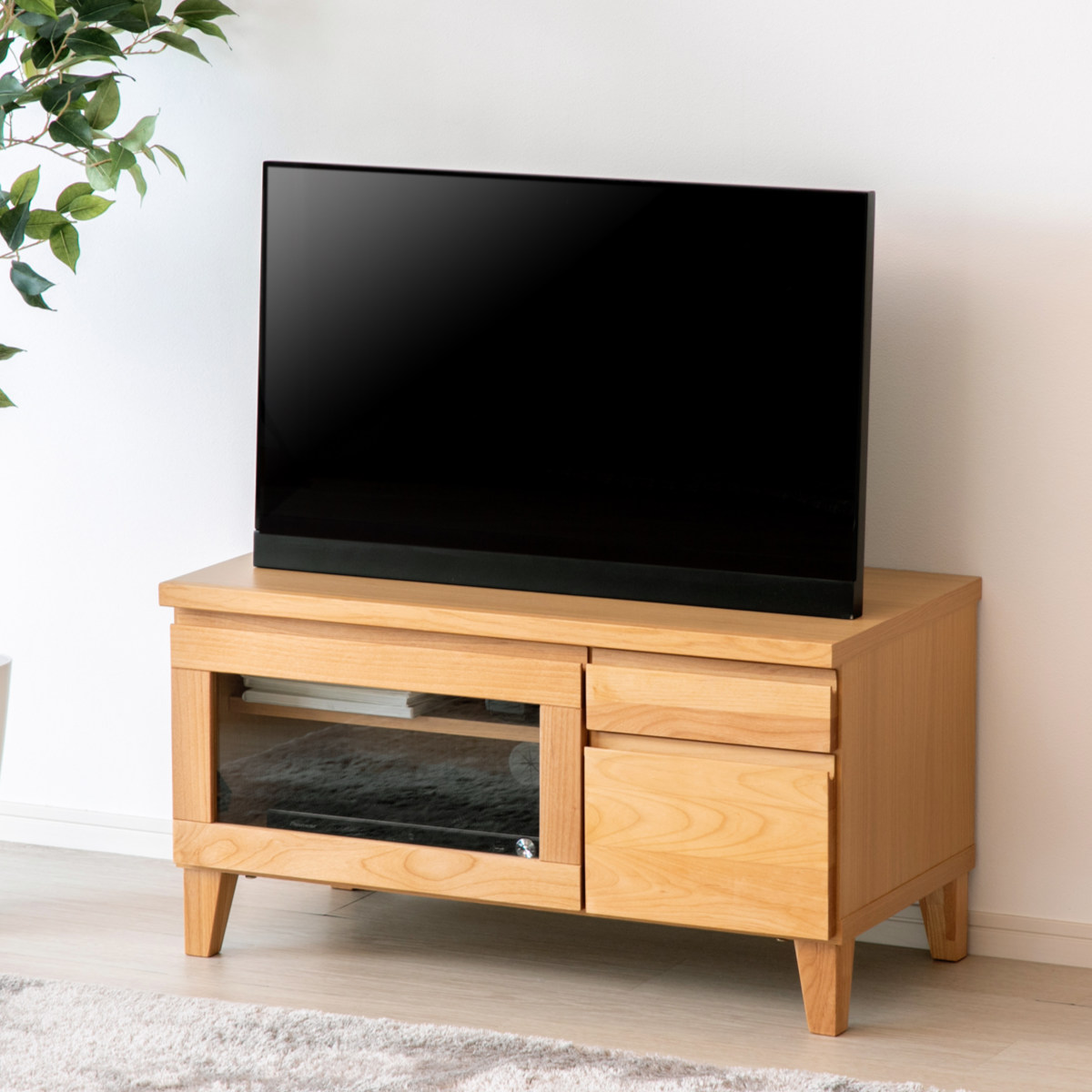 テレビボード 一生紀 １枚扉　高さ約38cm 横約180cm 奥行約40cm 入荷致しました！ 一生紀（ISSEIKI） テレビ台 ローボード 北欧風 アルダー材 FORTO 約幅
