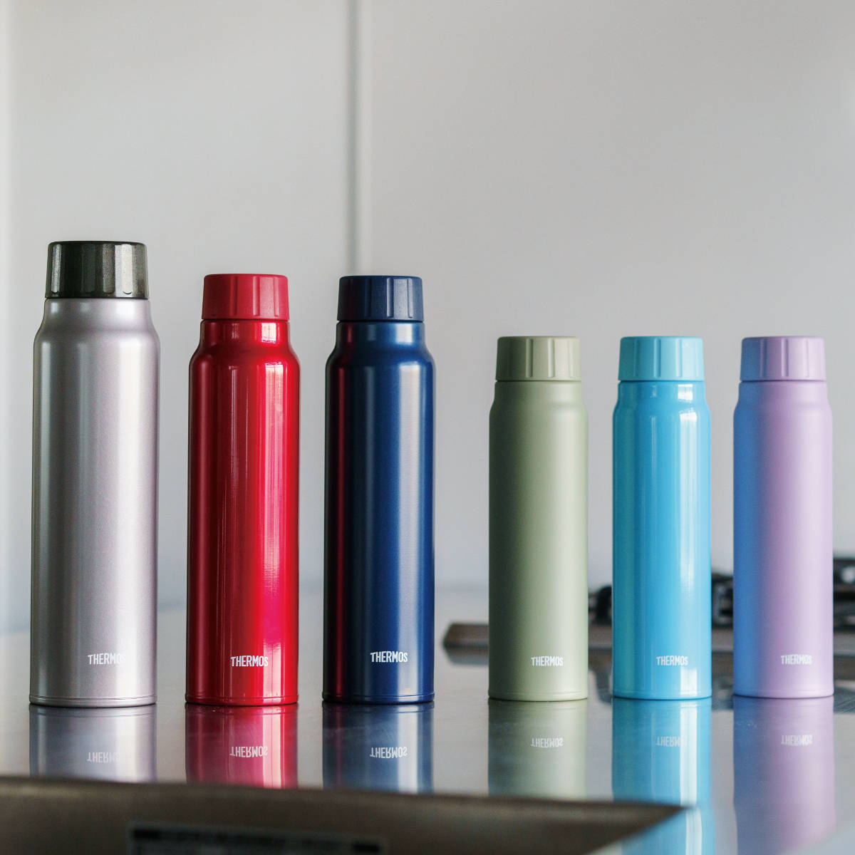 THERMOS（サーモス） 水筒 500ml 炭酸飲料ボトル 保冷 スクリュー