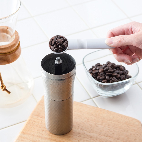 コーヒーミル 手動 槌目 セラミック ステンレス （ ミル コーヒーミル