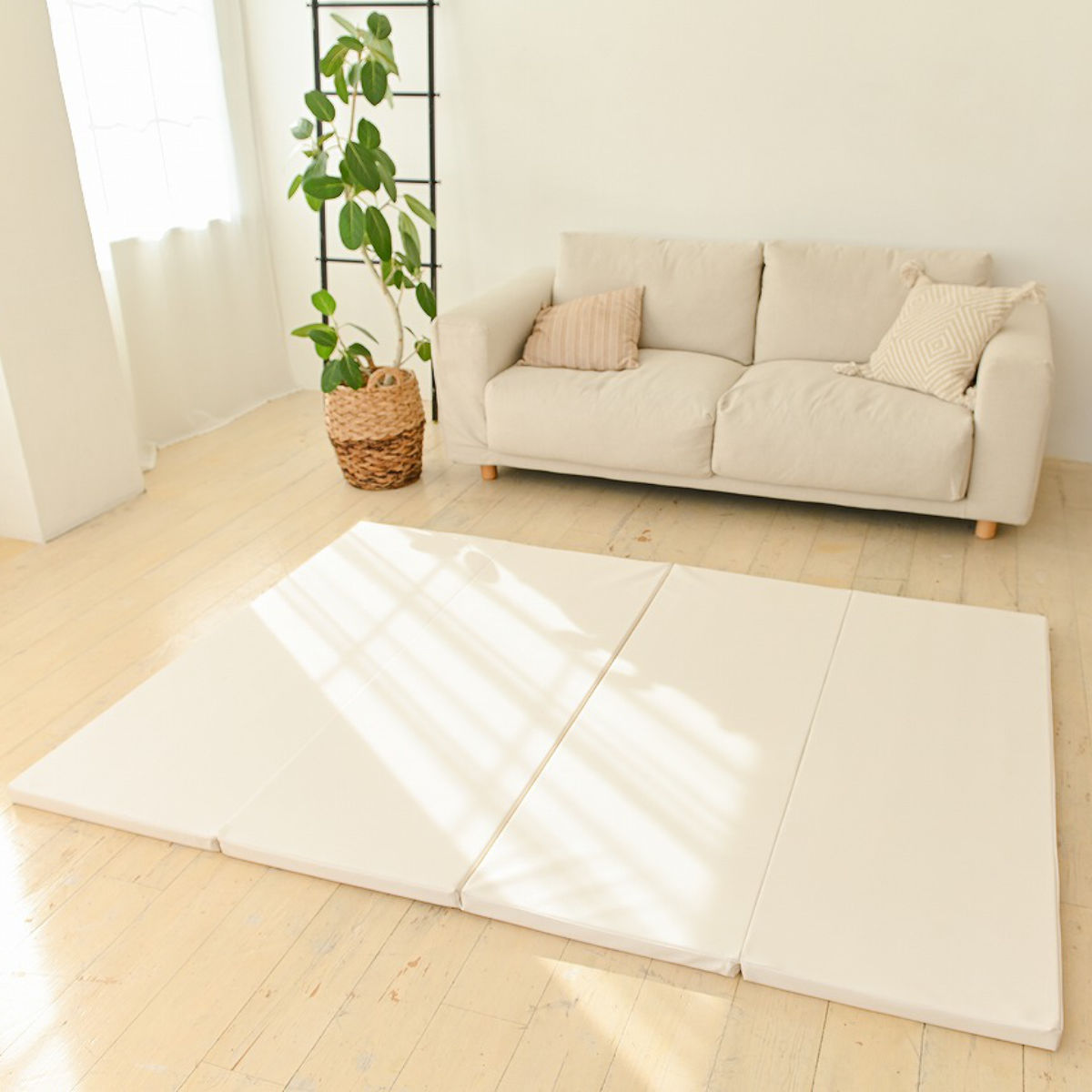 プレイマット 折りたたみ 140x200 （ フロアマット ベビーマット 厚手