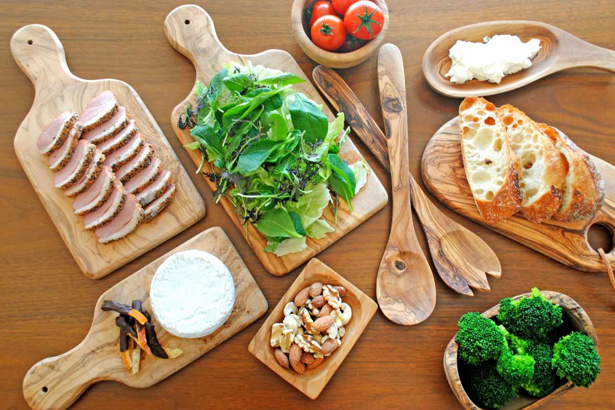 カッティングボード rustic フェリーチェ オリーブ （ まな板