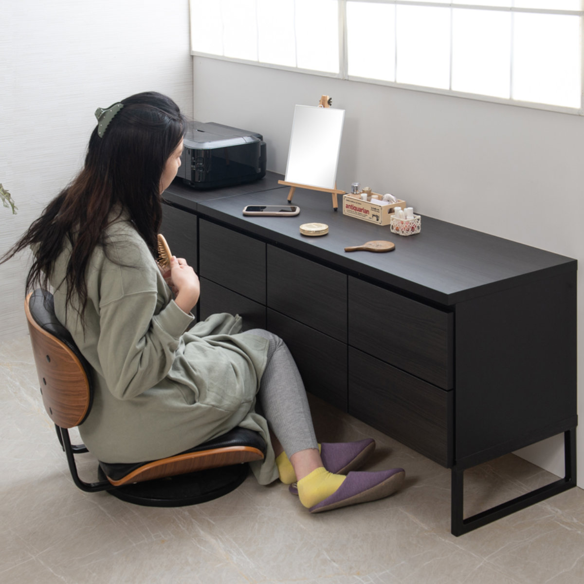 キャビネット 幅106cm スクエアキャビネット 引出し ロータイプ 日本製 完成品 （ 収納棚 リビング収納 シェルフ ラック 木目調 サイドボード ）の画像