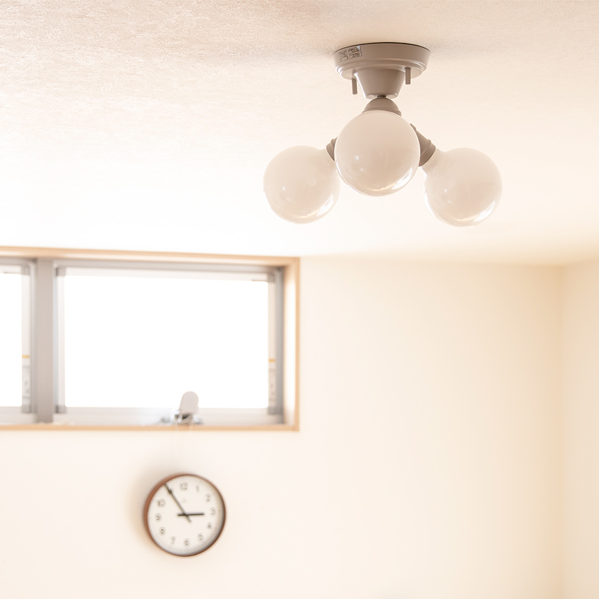 シーリングライト・天井照明 shima 楽天市場】シーリングライト 天井照明 3灯 E17 角度調整 スチール