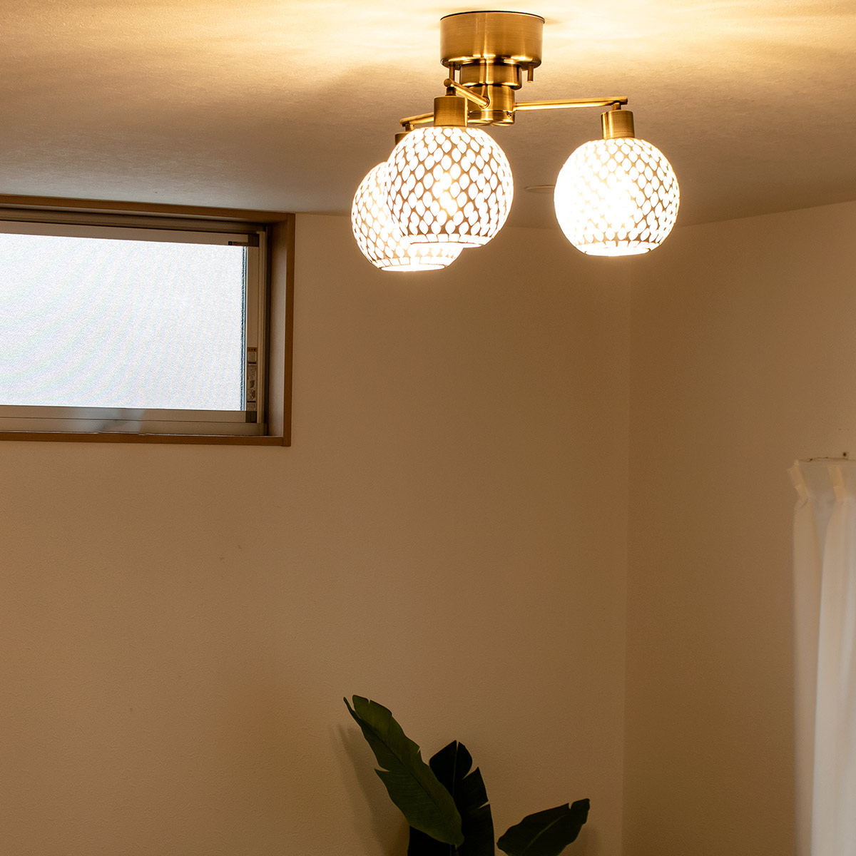 【展示品】シーリングライト レフティア 3灯 E26 LED 電球付き 10畳 キシマ（KISHIMA） シーリングライト レフティア 3灯 E26 13W LED 電球