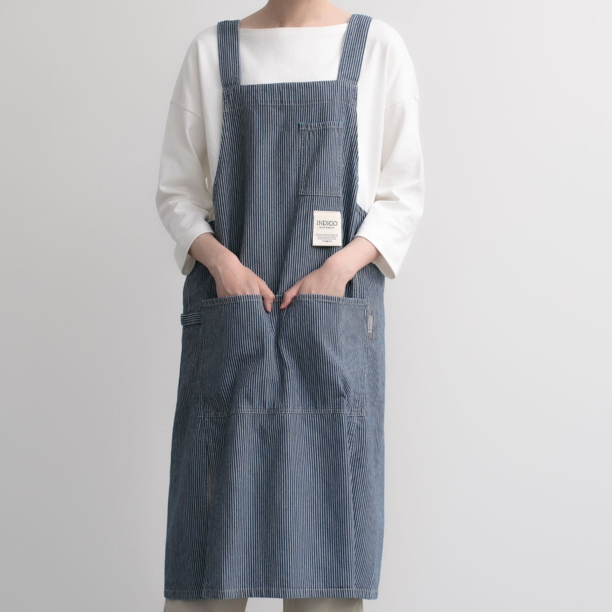エプロン 綿100％ H型エプロン デニム ポケット付き ループ付き