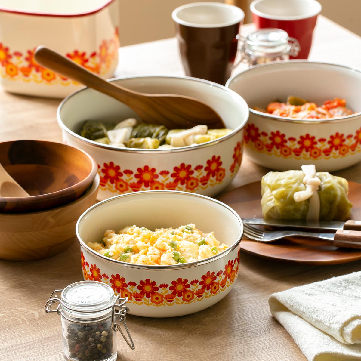 富士ホーロー 保存容器 1.2L メモリーズ 16cm 丸型容器 サンフラワー