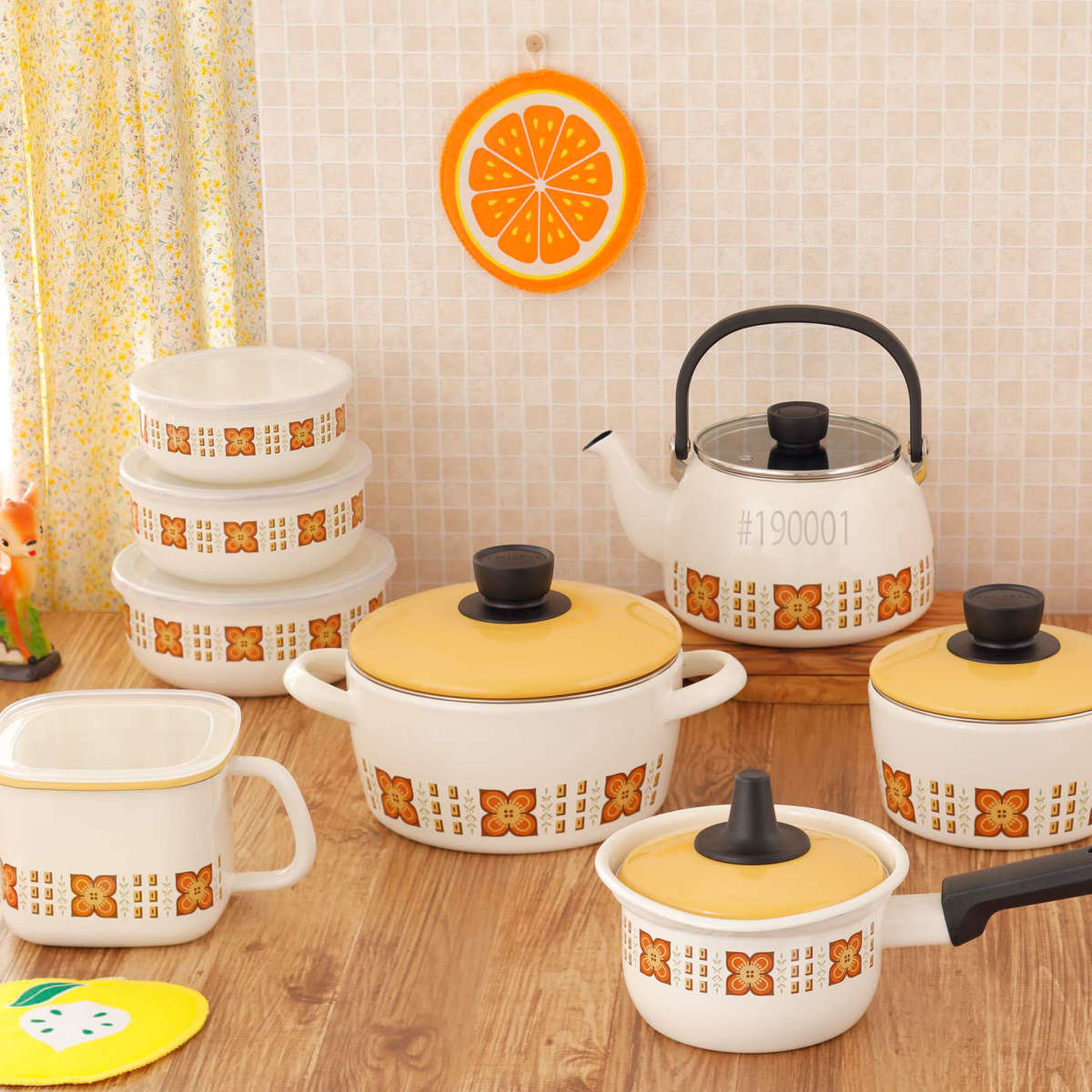 富士ホーロー 保存容器 1.5L メモリーズ 角型みそポット ゴールド