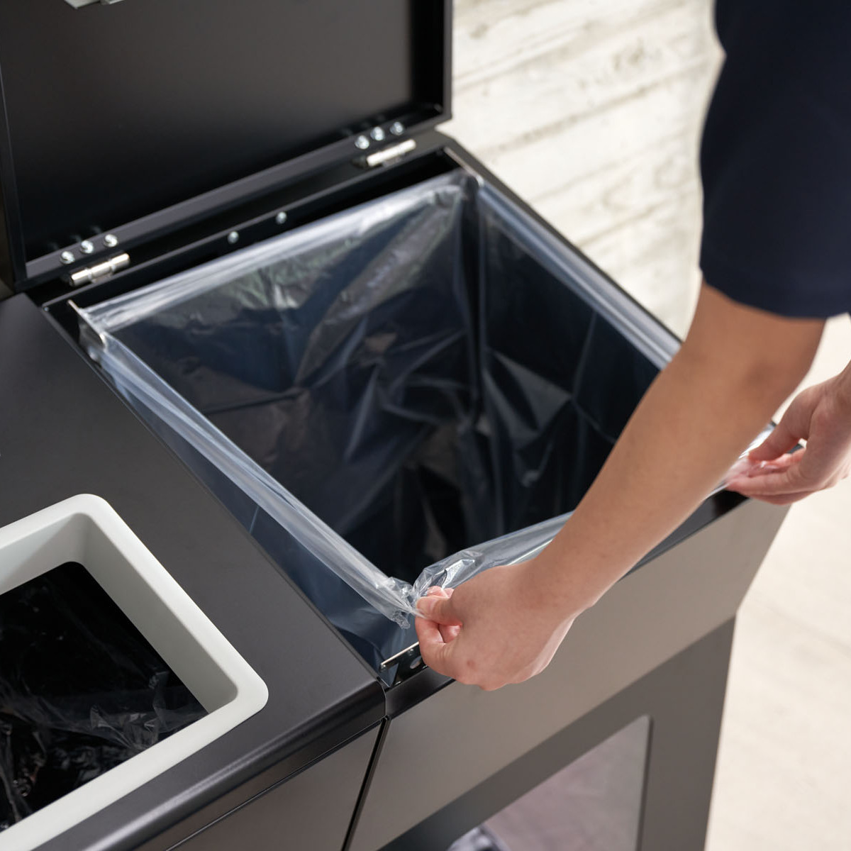 山崎産業 （法人限定） 屋内用ゴミ箱 100L 業務用ダストボックス