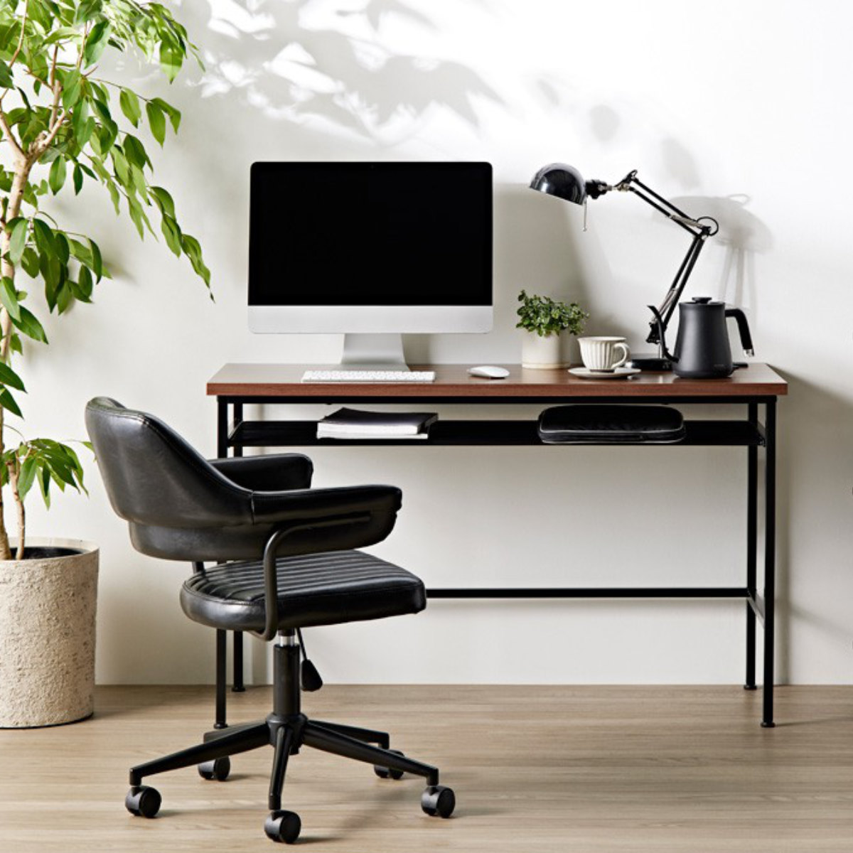 岩附 デスク 幅120cm コンセント付き 木目調 スチール脚 （ ワーク