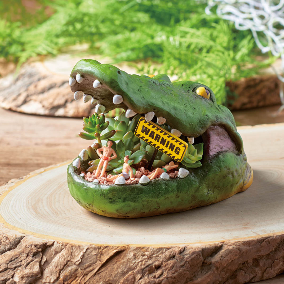 【本日限定出品】ワニ  ぬいぐるみ　廃盤　観葉植物　鉢植え プランター がぶりアニマル ワニ （ 植木鉢 プラントポット 植物用