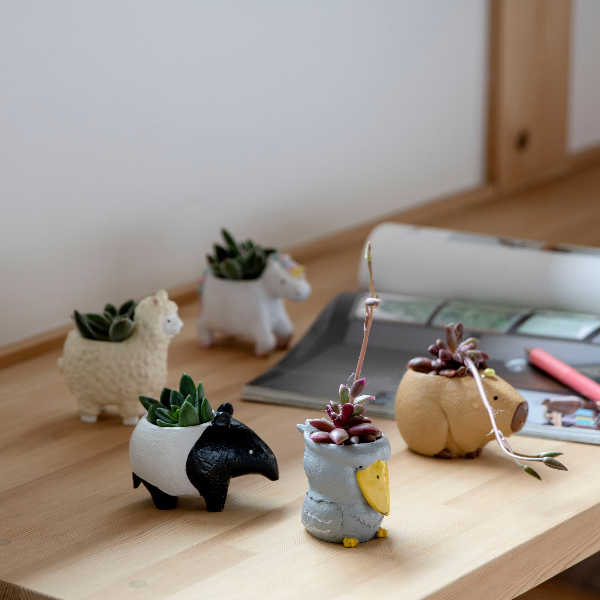 プランター 珍獣シリーズ カピバラ （ 植木鉢 プラントポット 植物用