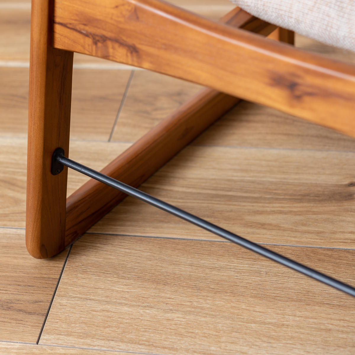 東谷 フロアチェア 座面高34cm 木製 ファブリック （ リビングチェア