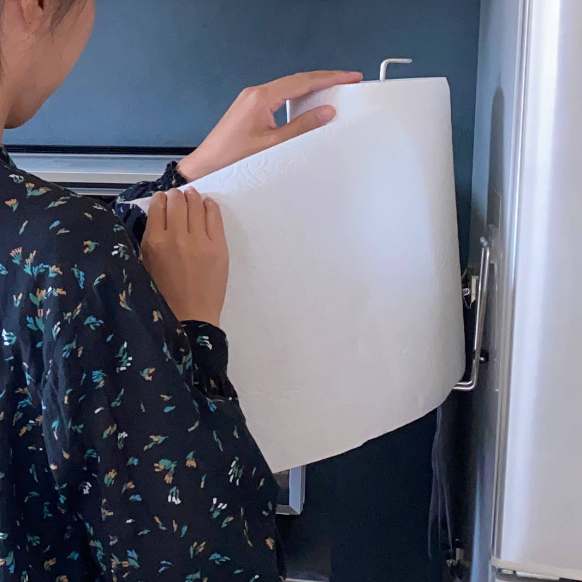 キッチンペーパー ホルダー L 吸着シート付き...の詳細画像5