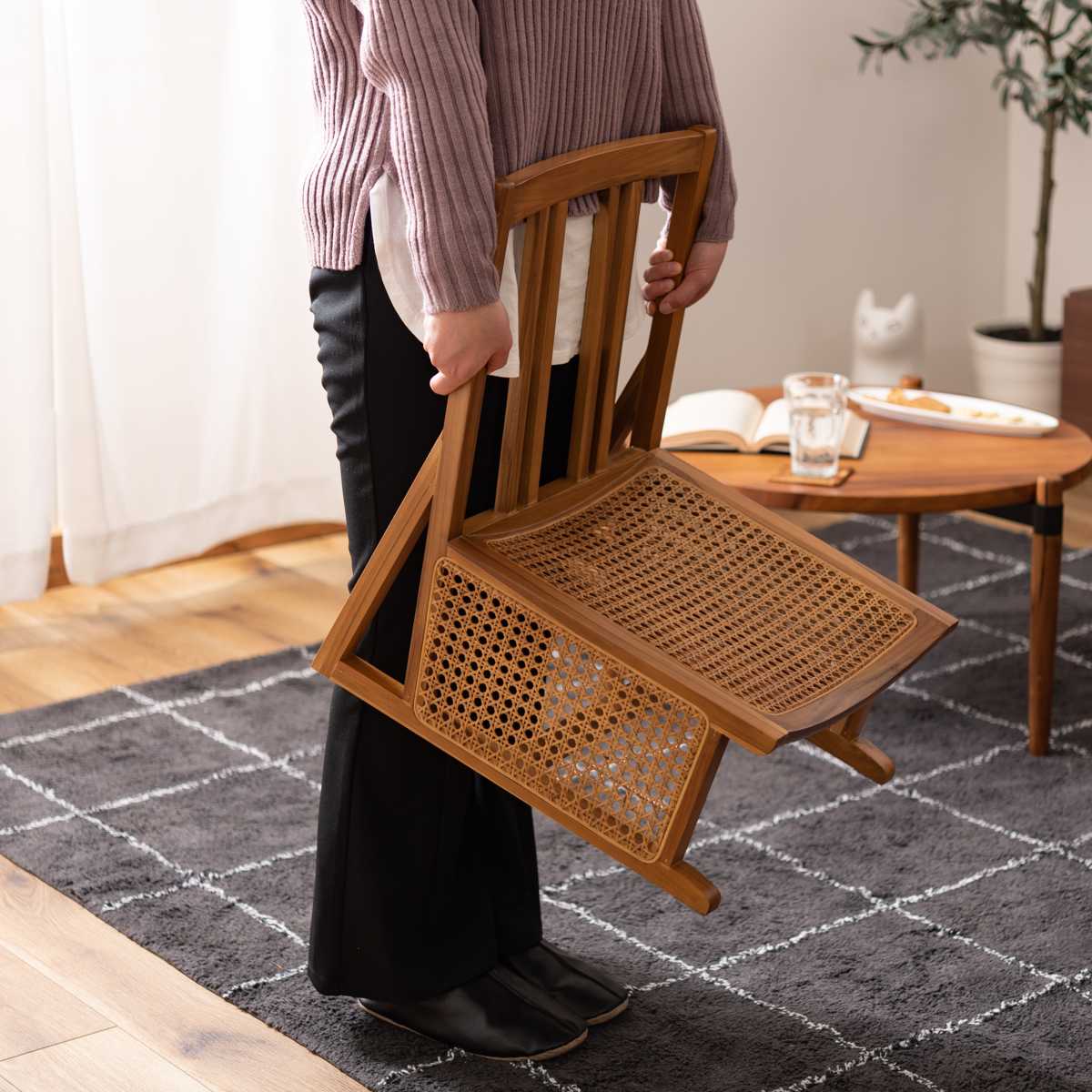 東谷 フロアチェア 天然木フレーム ラタン編み 座面高約20cm （ 座椅子