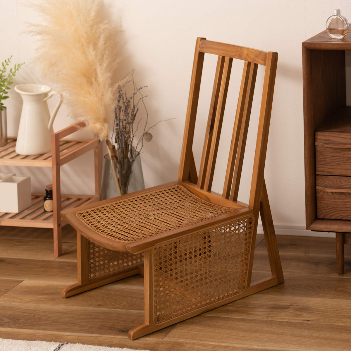 東谷 フロアチェア ハイバック 天然木フレーム ラタン編み 座面高約