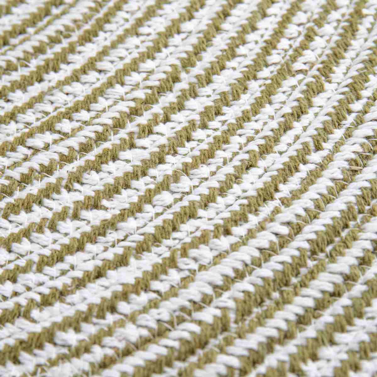 ラグ 円形 ハンドメイド 綿100％の編み込みラグ ブレイド 140cm