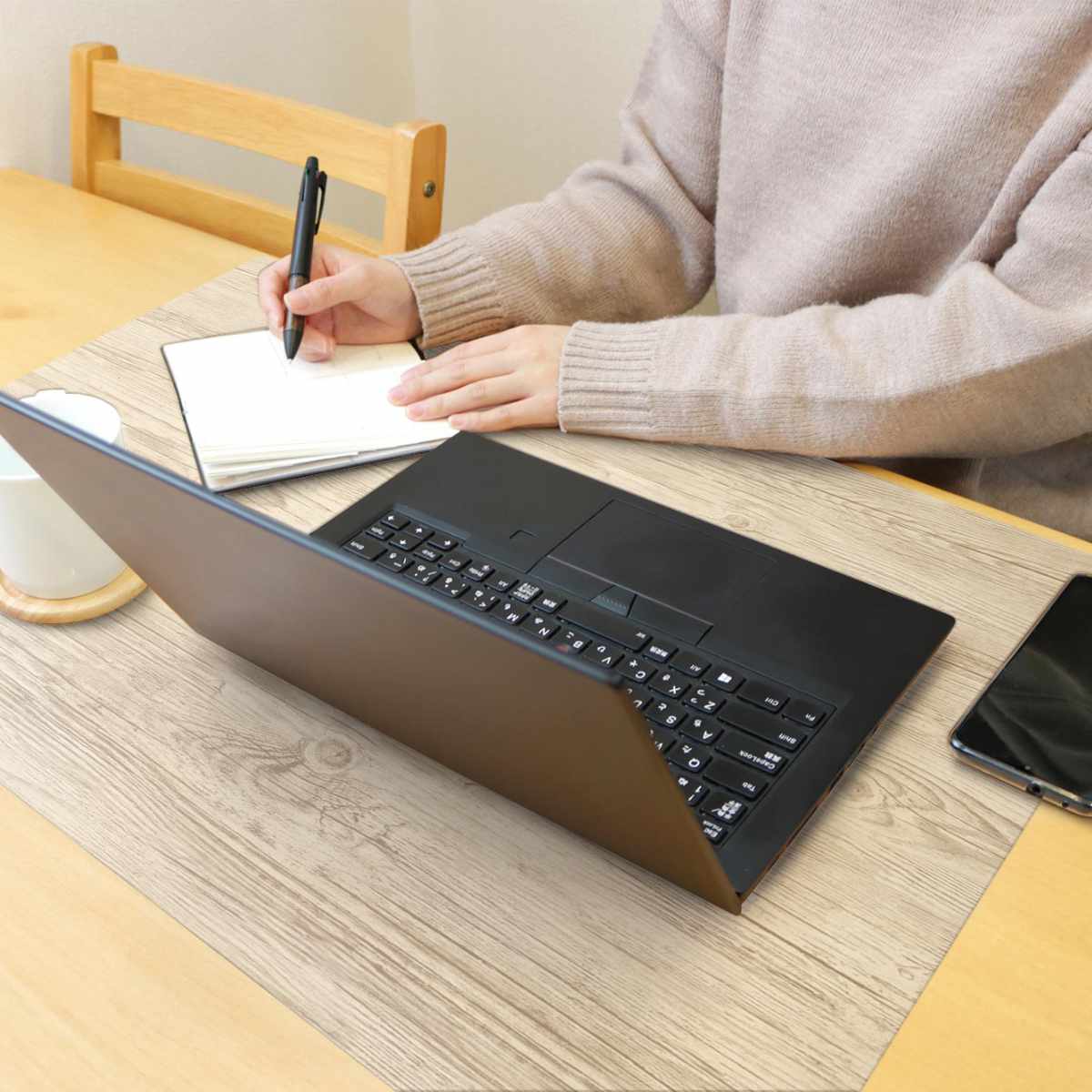 デスクマット 45×58cm パーソナルデスクマット 木目 塩化ビニル樹脂