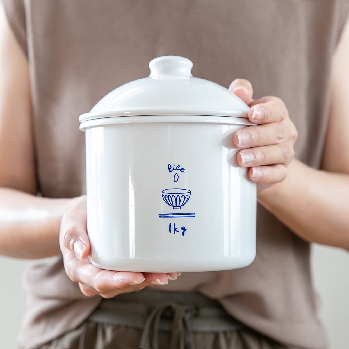 米びつ 1kg RICE CAN （ 日本製 密閉 冷蔵庫 保存容器 キャニスター