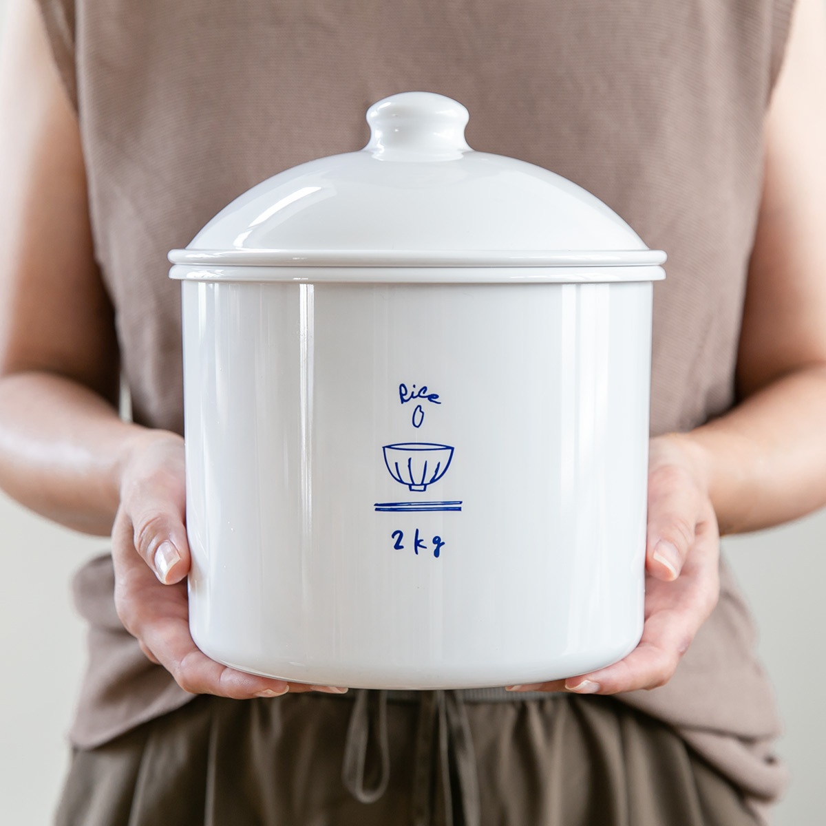 米びつ 2kg RICE CAN （ 日本製 密閉 冷蔵庫 保存容器 キャニスター