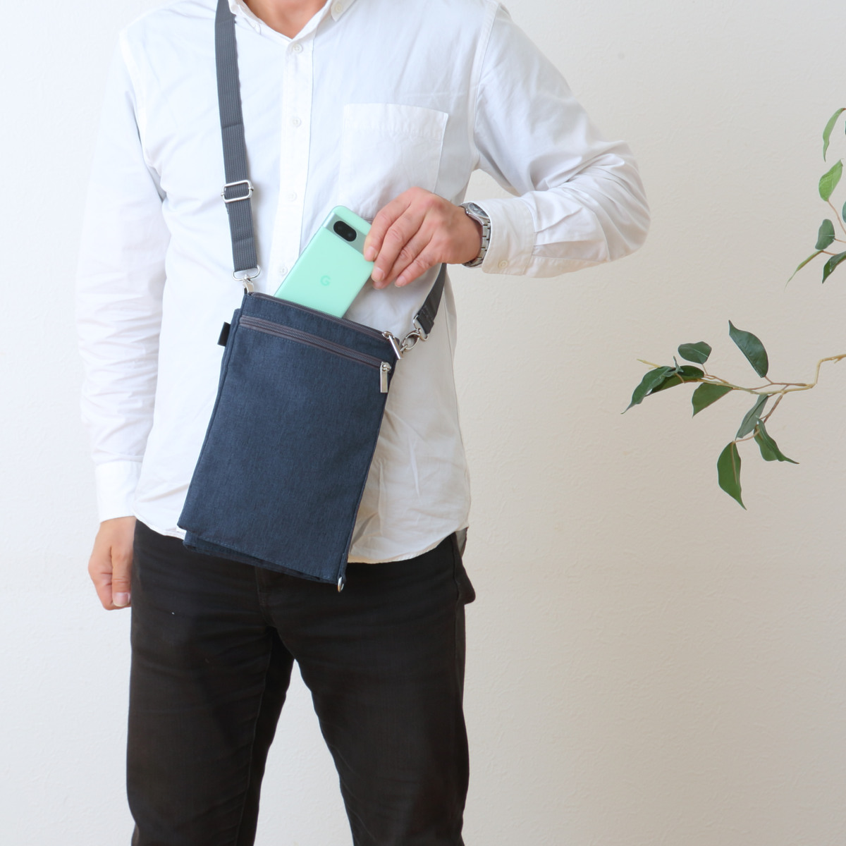 SONiC（ソニック） タブレットケース ユートリム ひろがるサコッシュ