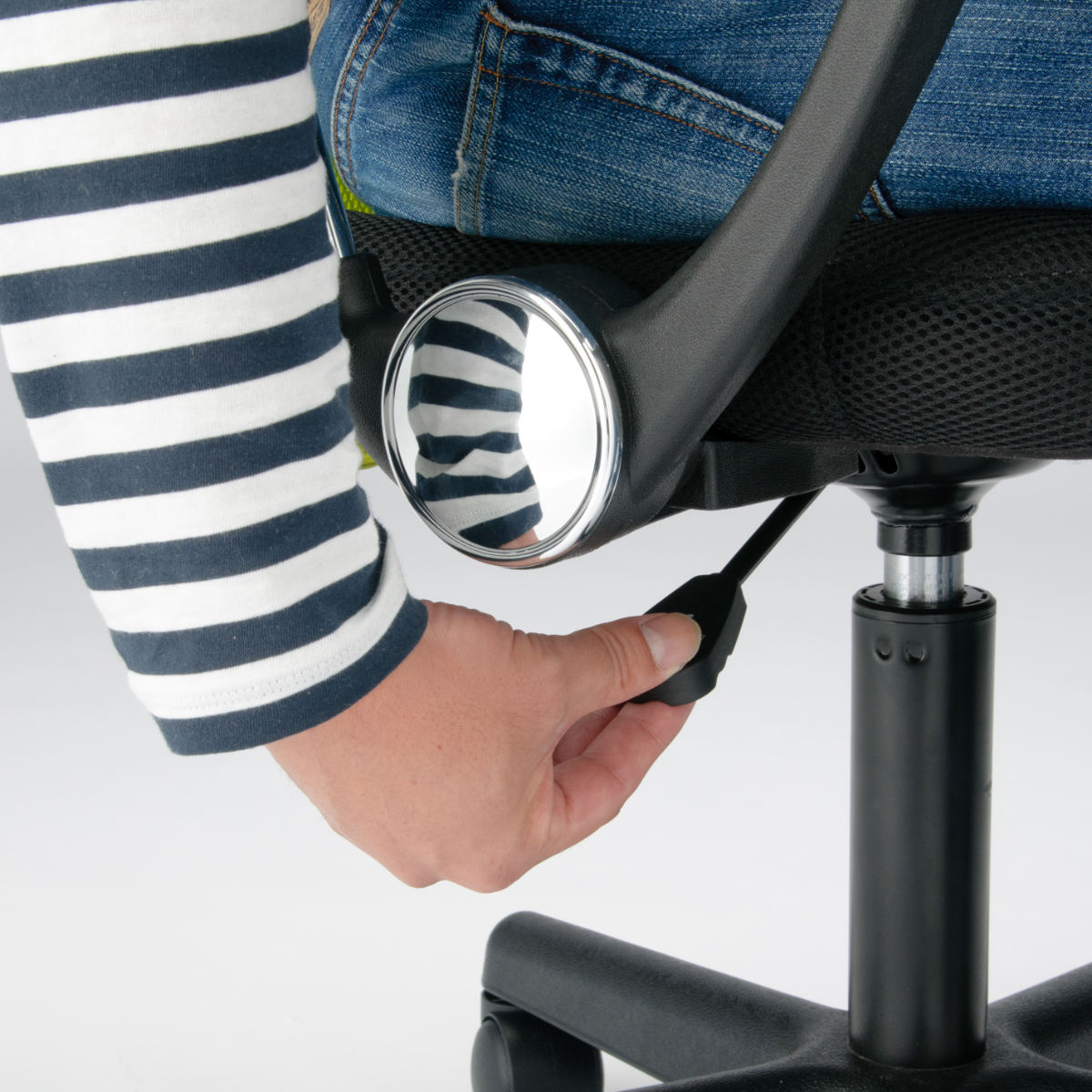 オフィスチェア メッシュバック 高さ調節 座面高42〜54cm （ チェア