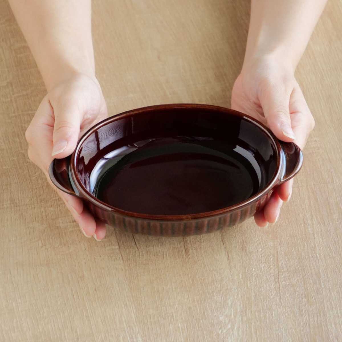 グラタン皿 オーバル 19cm 立筋 耐熱 陶器 萬古焼 （ 食洗器対応 電子