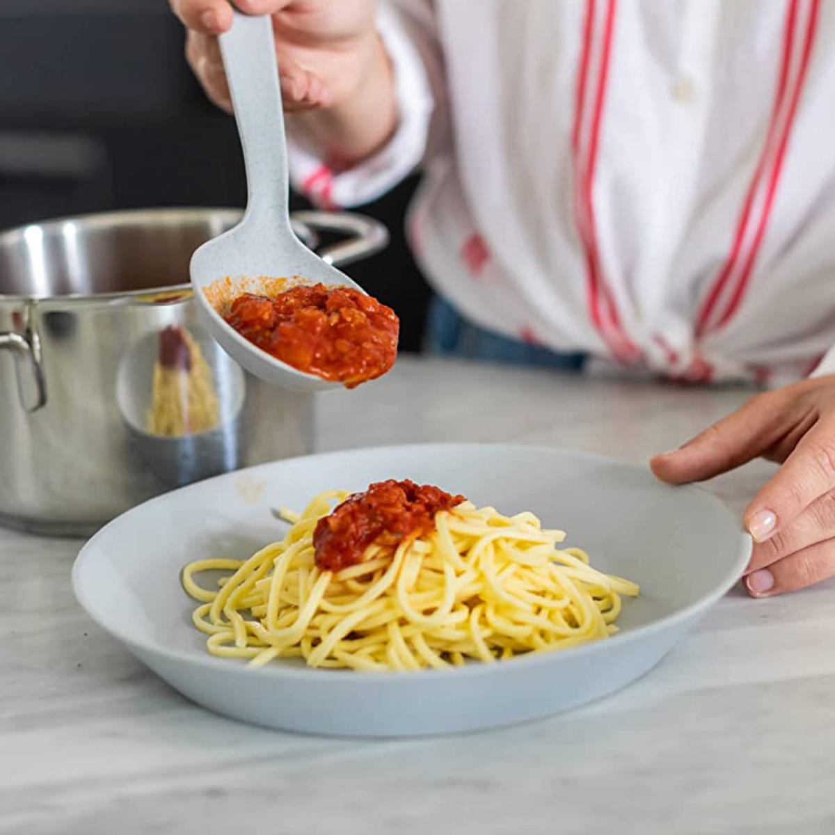 プレート 24cm KOZIOL CONNECT プラスチック （ 食洗機対応 深皿