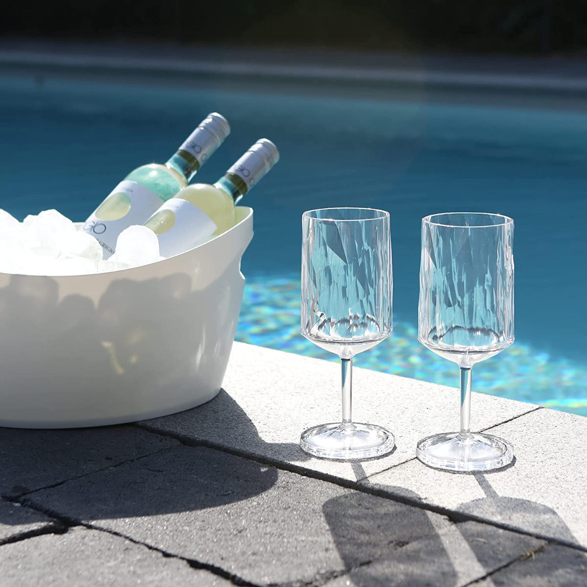 ワイングラス 300ml KOZIOL Super プラスチック （ 食洗機対応 脚付き