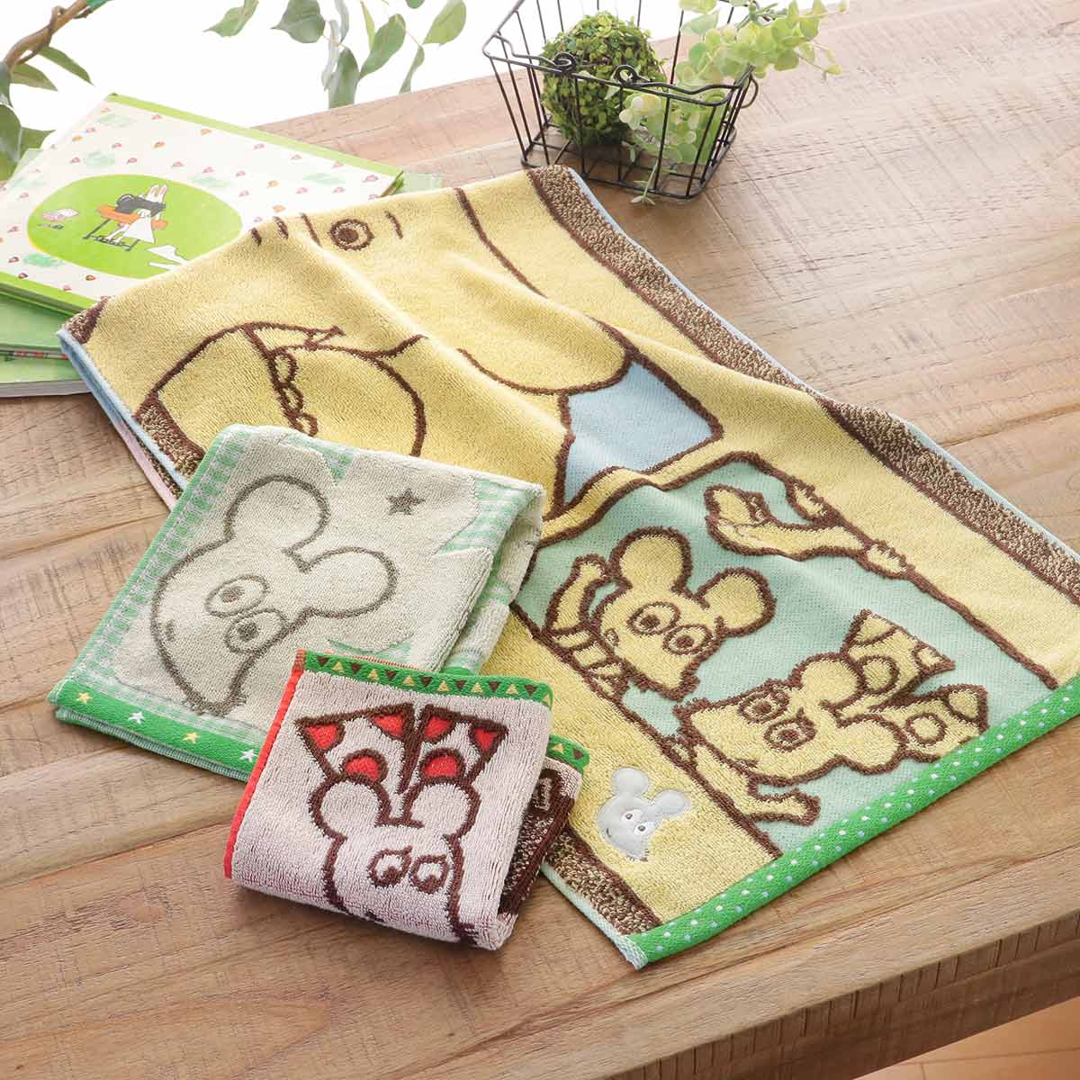 ミニタオル ねずみくんのチョッキ いつも一緒 25×25cm （ ねずみ