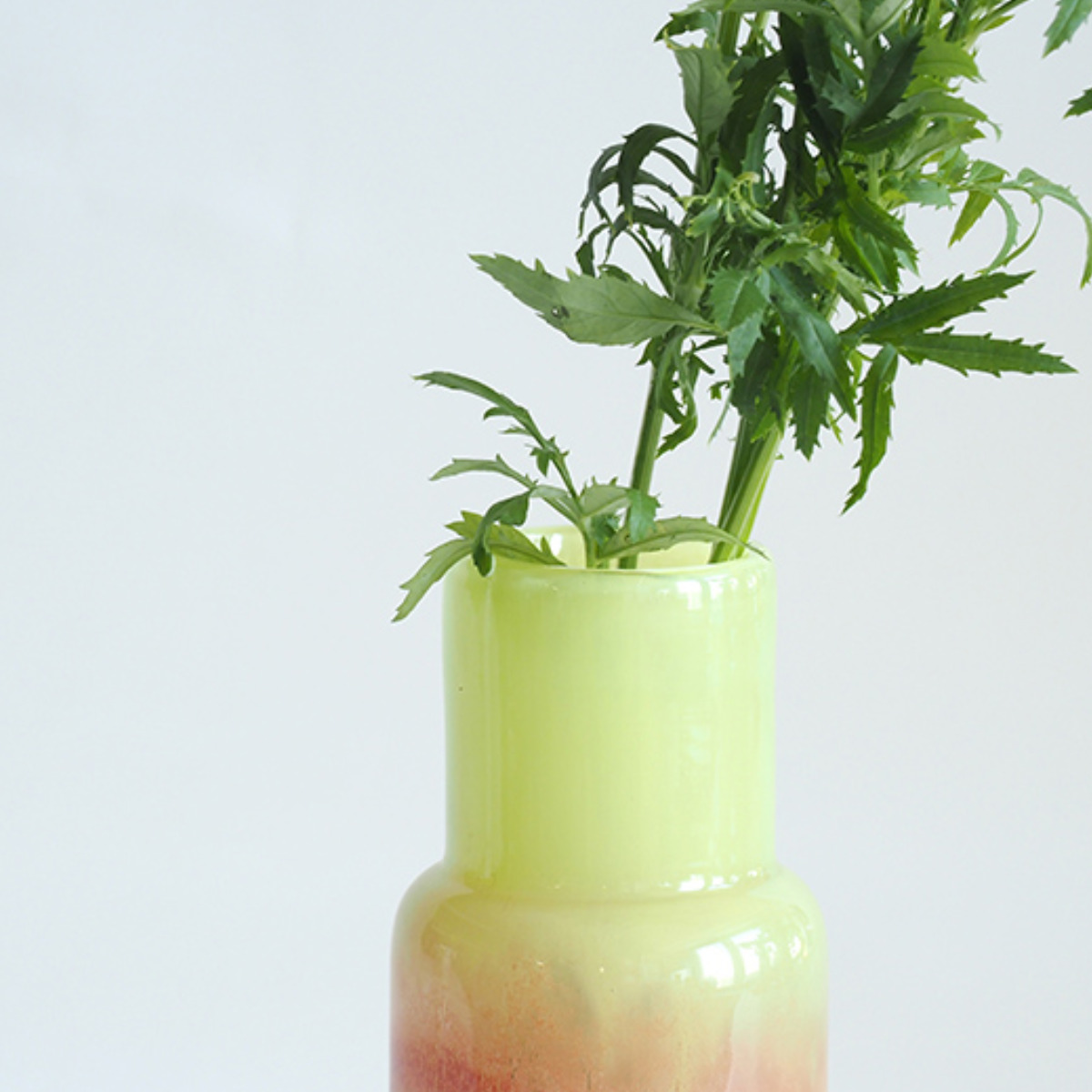 花瓶 DGボトルベース 直径7.5×高さ18cm ピンクグリーン ガラス