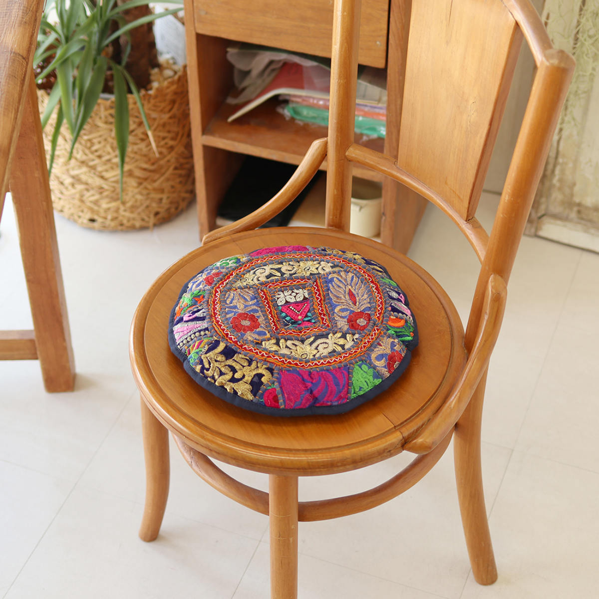 Nick様 お花の円座　昭和レトロ　チェアパッド Nick様 お花の円座 昭和レトロ チェアパッド 安い 通販