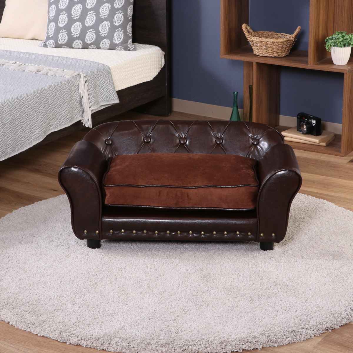 ペットソファ 幅74cm チェスターフィールド風 （ ペットベッド 犬 猫 ペット家具 ペット用 ベッド ソファー ）の画像