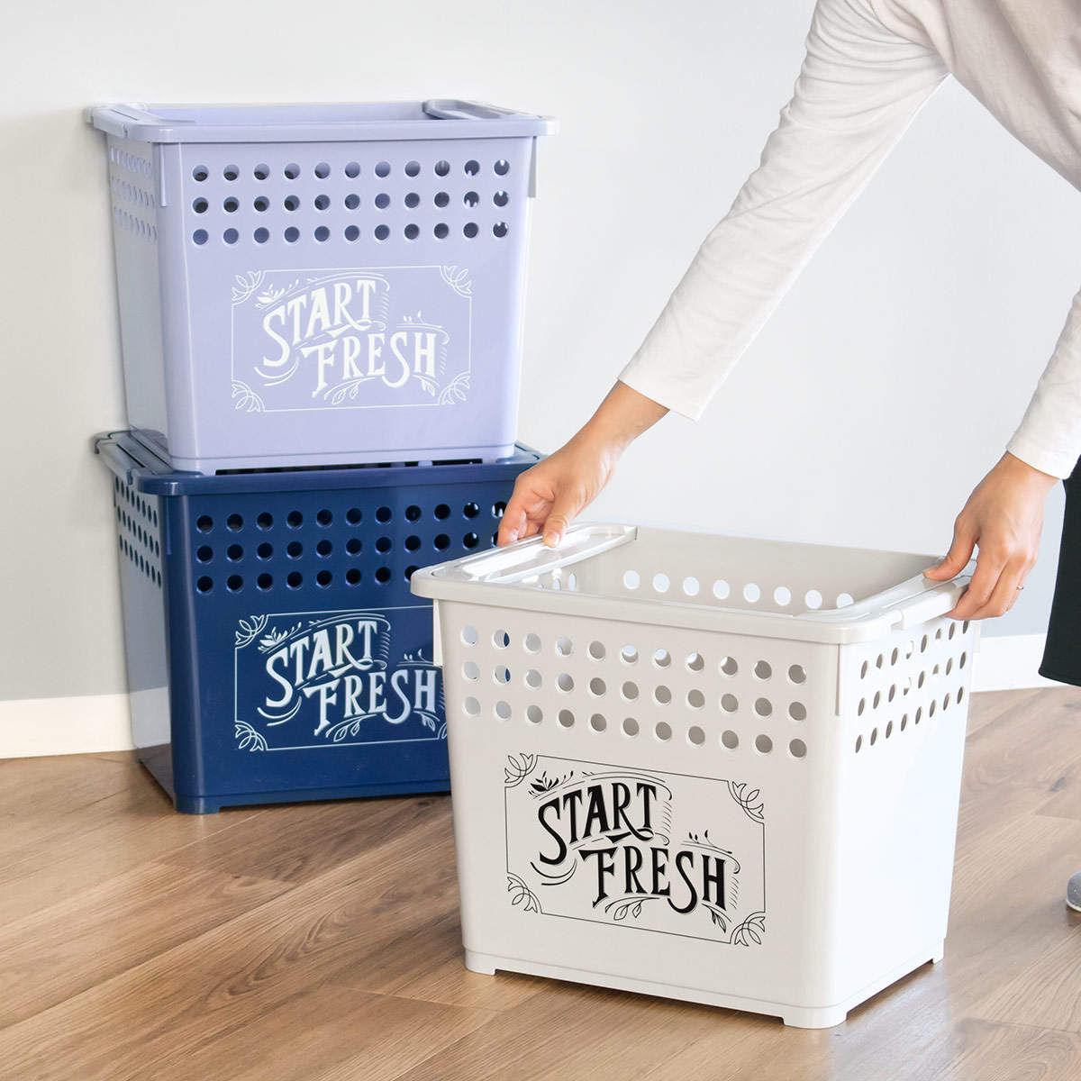 平和工業 収納バスケット スタッキングバスケット 深型 幅42×奥行32×高