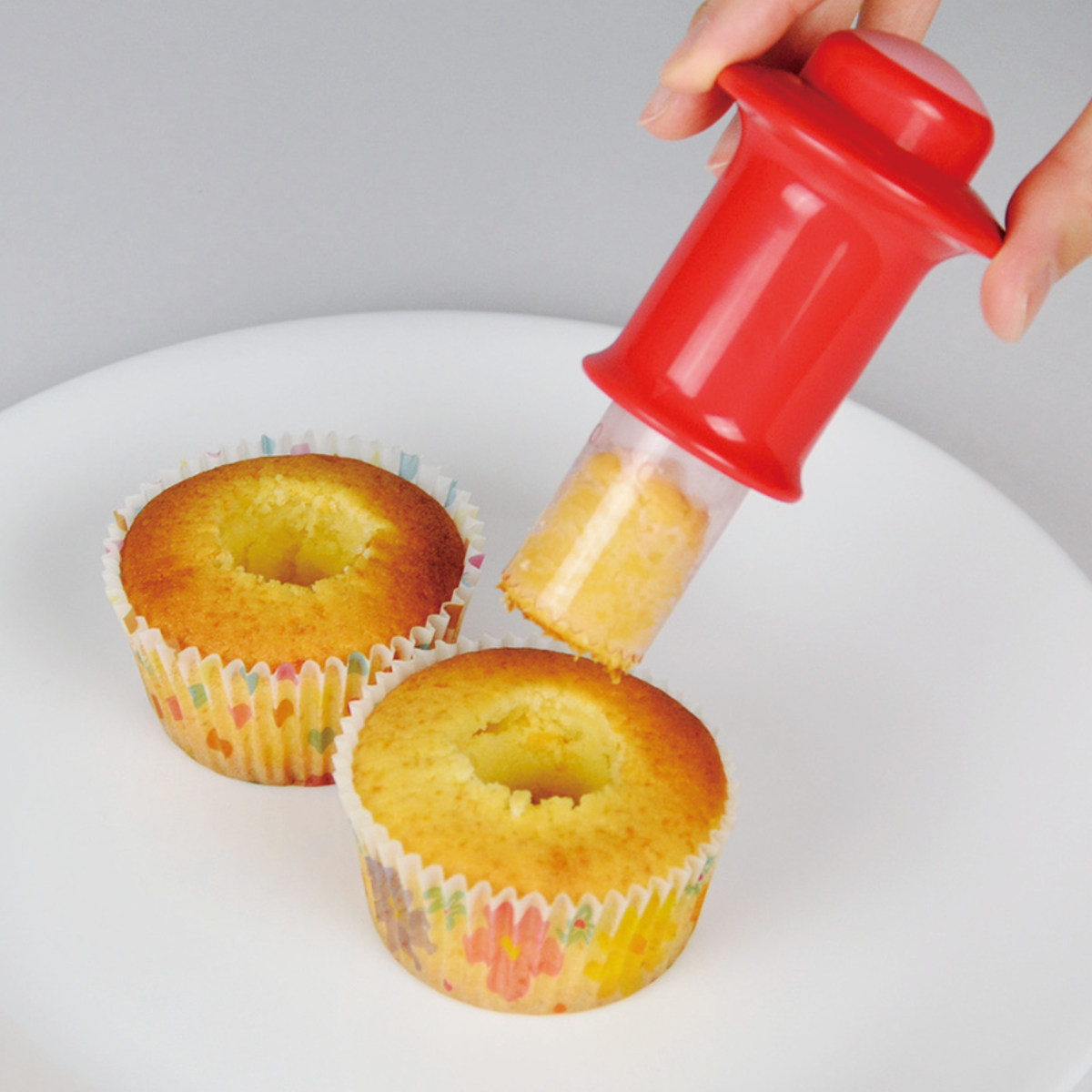 【新品・美品】ベイビーチアー　カップケーキロールケーキセット 新品・美品】ベイビーチアー カップケーキロールケーキセット 【公式通販】