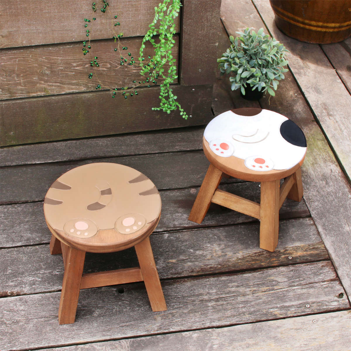 スツール おしりねこ 木製 天然木 丸椅子 （ 丸 ウッドスツール 子ども
