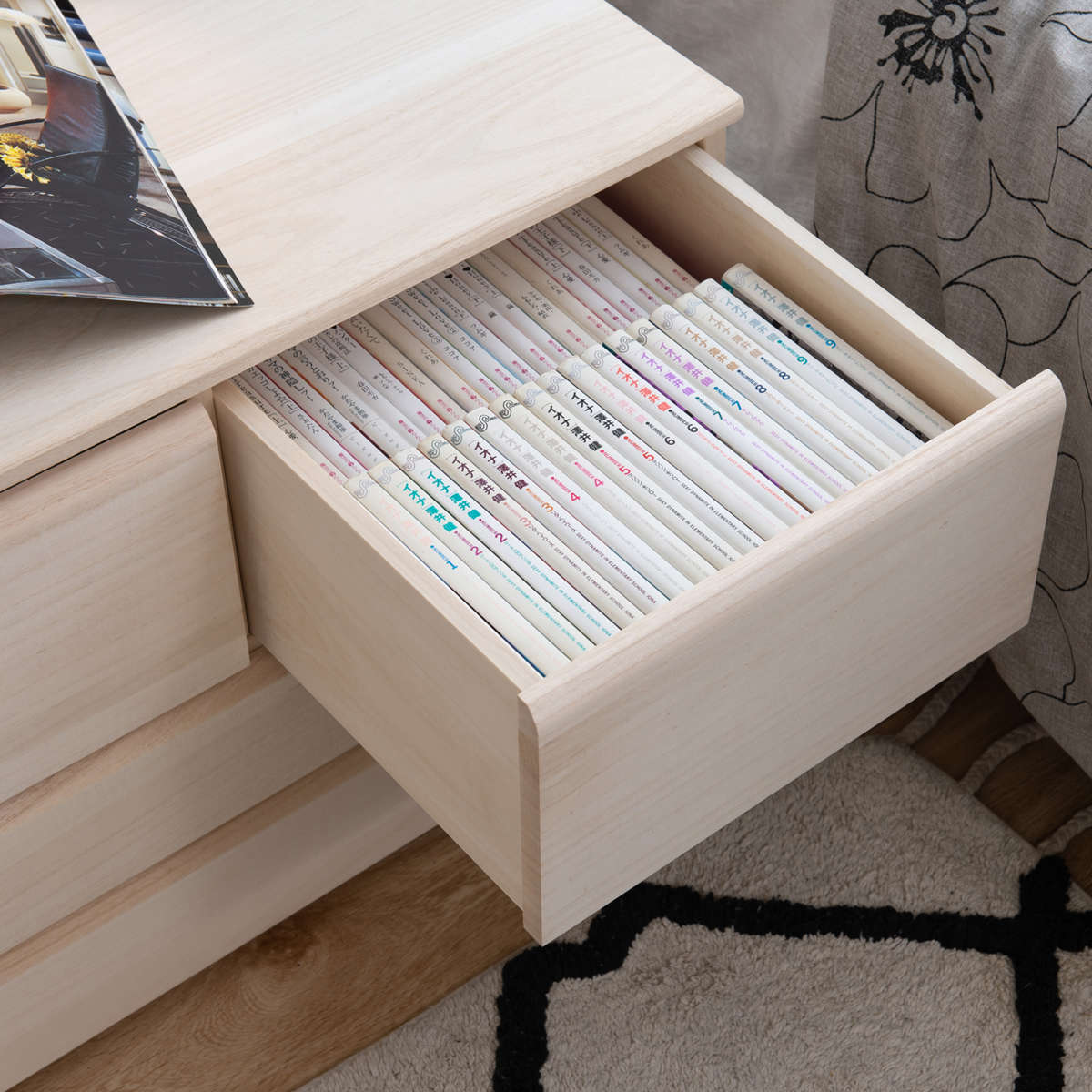 桐洋風チェスト 幅100.5cm 3段4杯 生地仕上げ 日本製 完成品 （ 桐