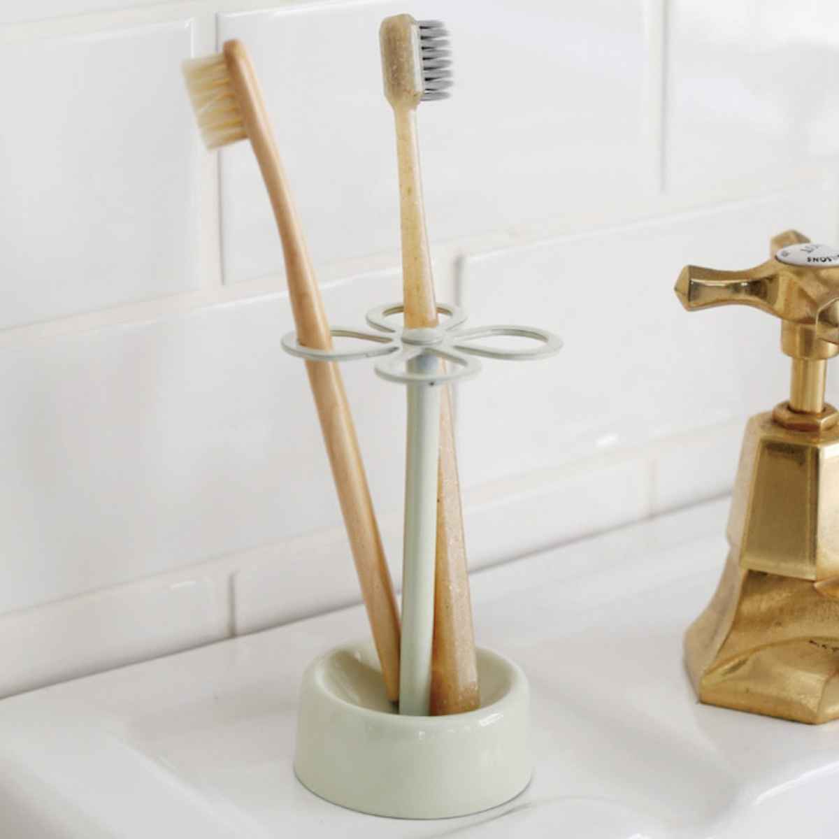 �_���g�� ���u���V�X�^���h 4�z�[���g�D�[�X�z���_�[ �A�C�{���[ �i DULTON ���u���V�z���_�[ ���ʗp�i ���u���V���� ������ ���ʏ����[ �j