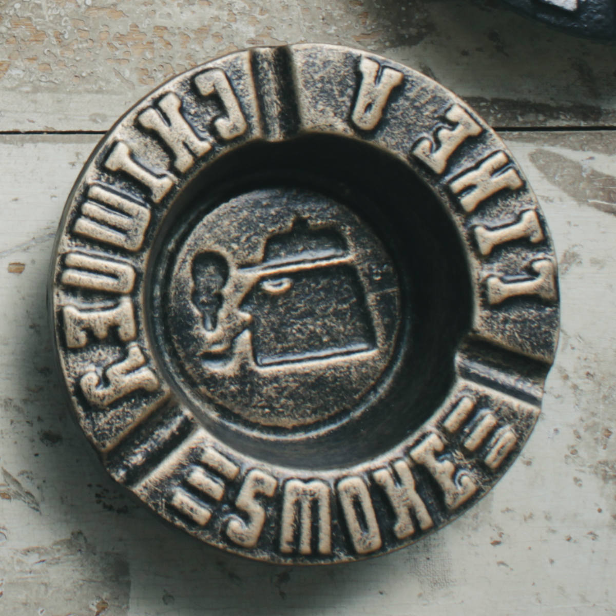 卓上灰皿 MAN （ 灰皿 吸い殻入れ マン アイアン製 アンティーク 喫煙