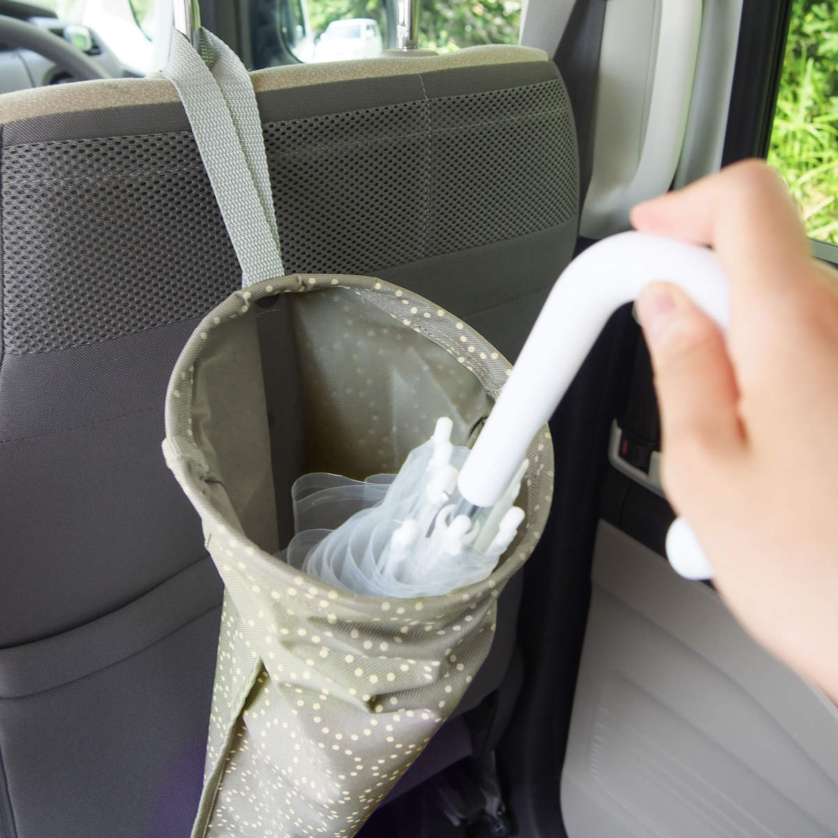 オカトー 傘ホルダー 車 リング付き傘カバー matka 吊り下げ