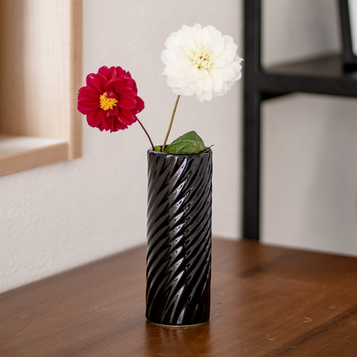 花瓶 モノトーンフラワーベース 陶器 直径6×高さ16cm （ フラワー